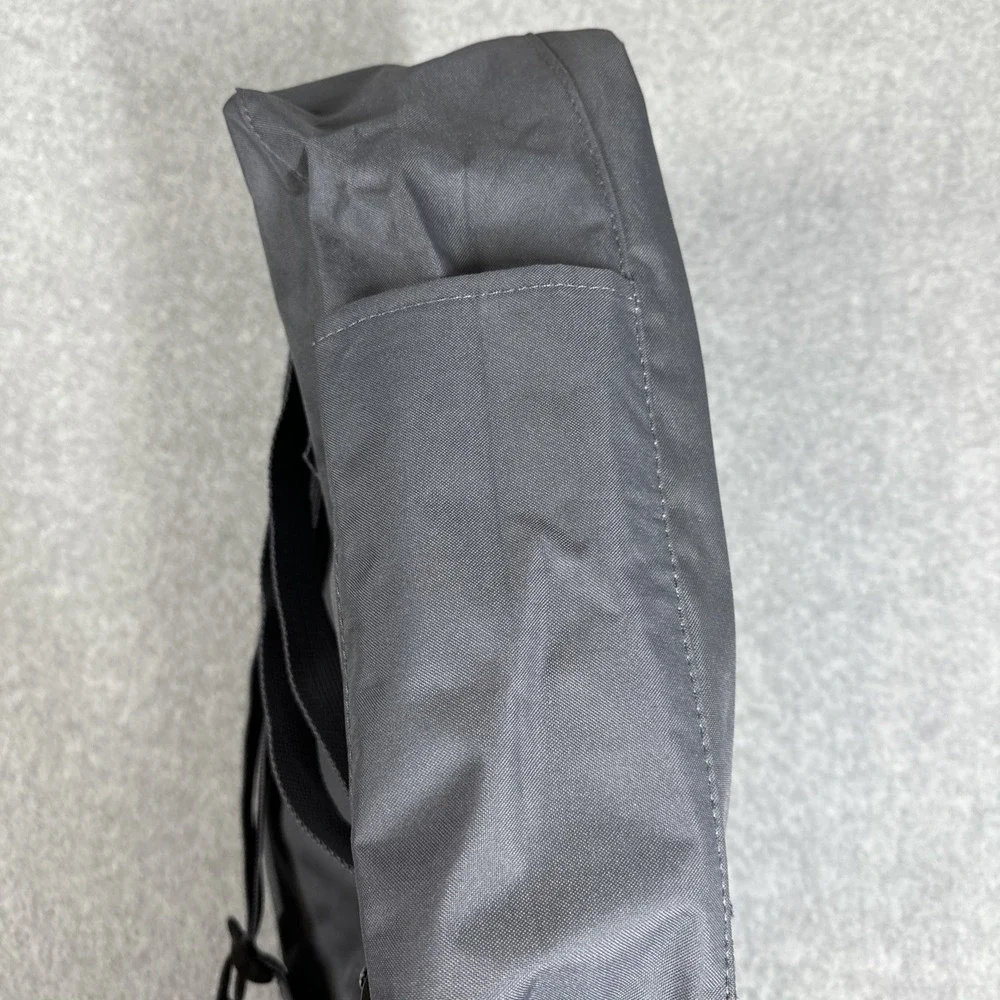 Fjallraven Kanken 23510 Classic Laptop Bag Adjustable Strap Fox Snap Grey